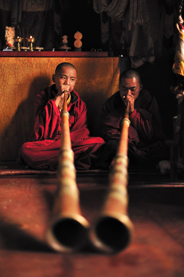 Gangtey zhong - praying seance